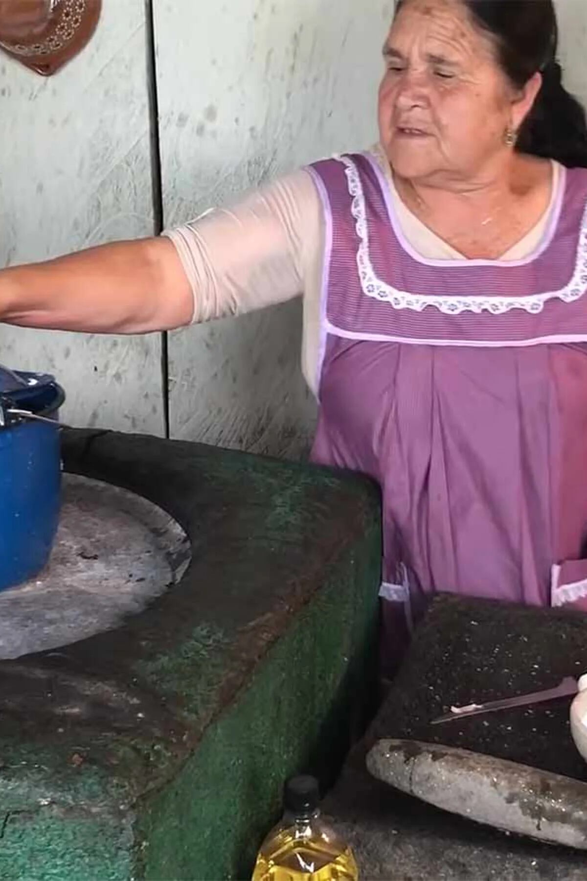 Doña Ángela cocina para  y halla la receta del estrellato - The New  York Times