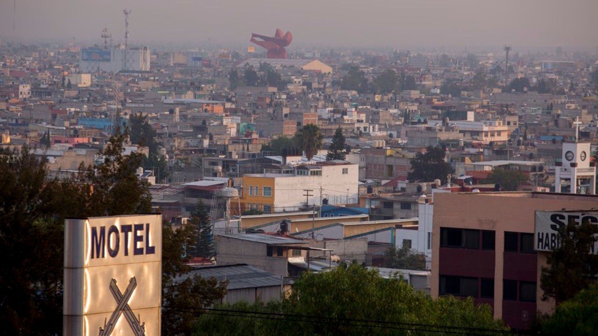 Morena busca consolidarse en el Edomex con la reelección de Adolfo Cerqueda en el municipio más grande como es Nezahualcóyotl