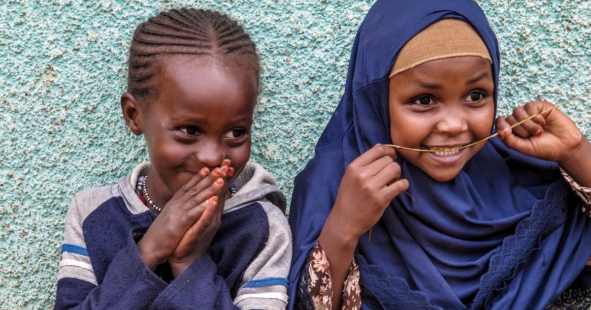 Thanks to the “la Caixa” foundation, more than 65,000 children in Africa and Latin America have been vaccinated against pneumonia