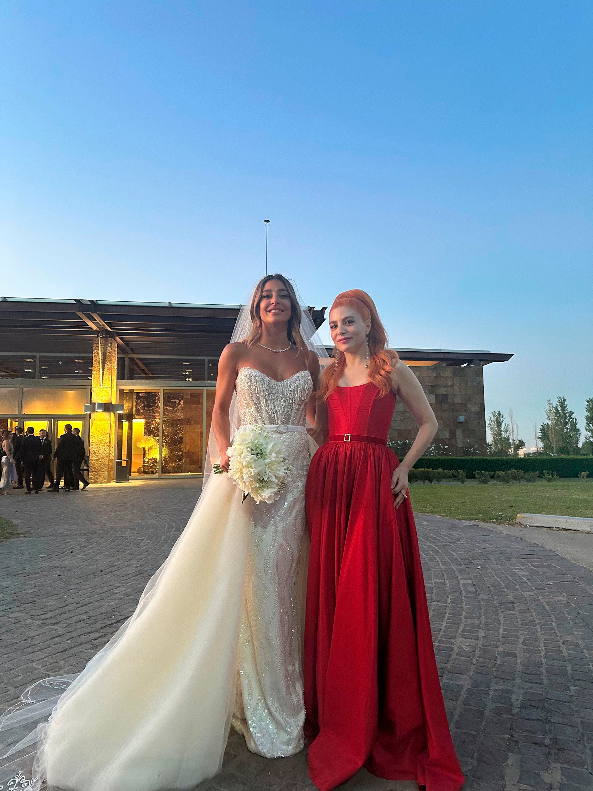 Toda la intimidad de la boda de Sol Pérez: ceremonia al atardecer, famosos  y una invitada muy especial que llevó los anillos - Infobae