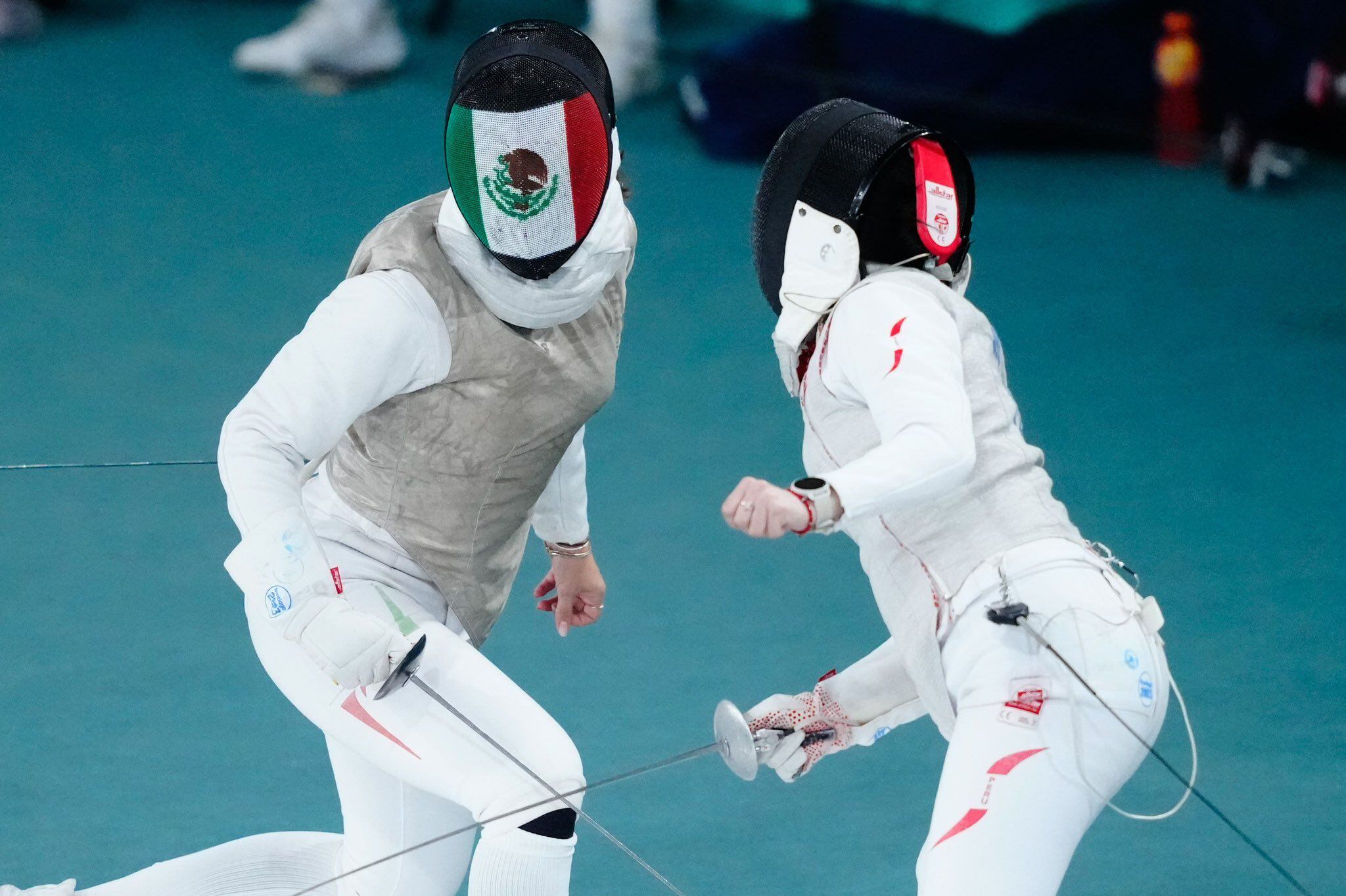 El equipo de esgrima femenil continúa su participación en Santiago.