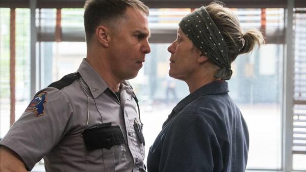 Sam Rockwell y Frances McDormand en “Tres anuncios por un crimen”