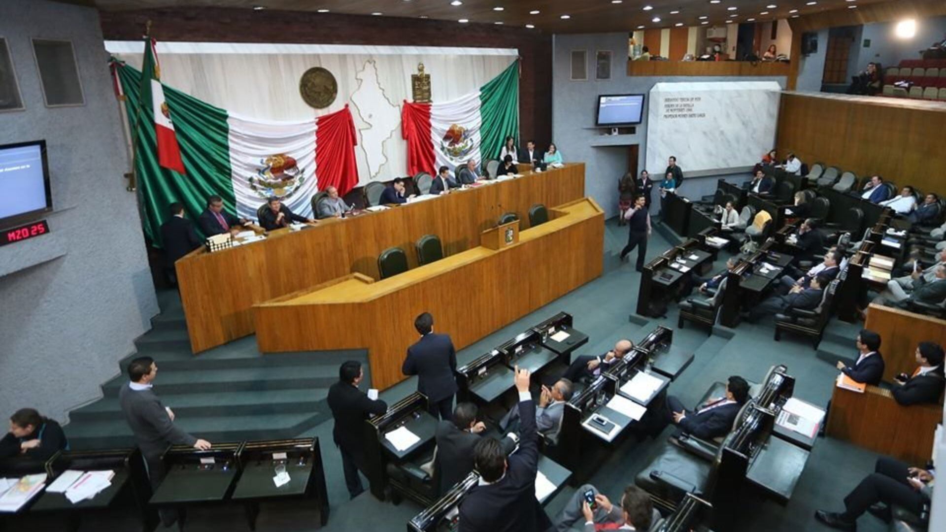 A pesar de haber contado con 20 votos a favor, el Congreso de Nuevo León desestimó la iniciativa, pues no llegó a lo 28 sufragios necesarios. (Foto: Twitter)