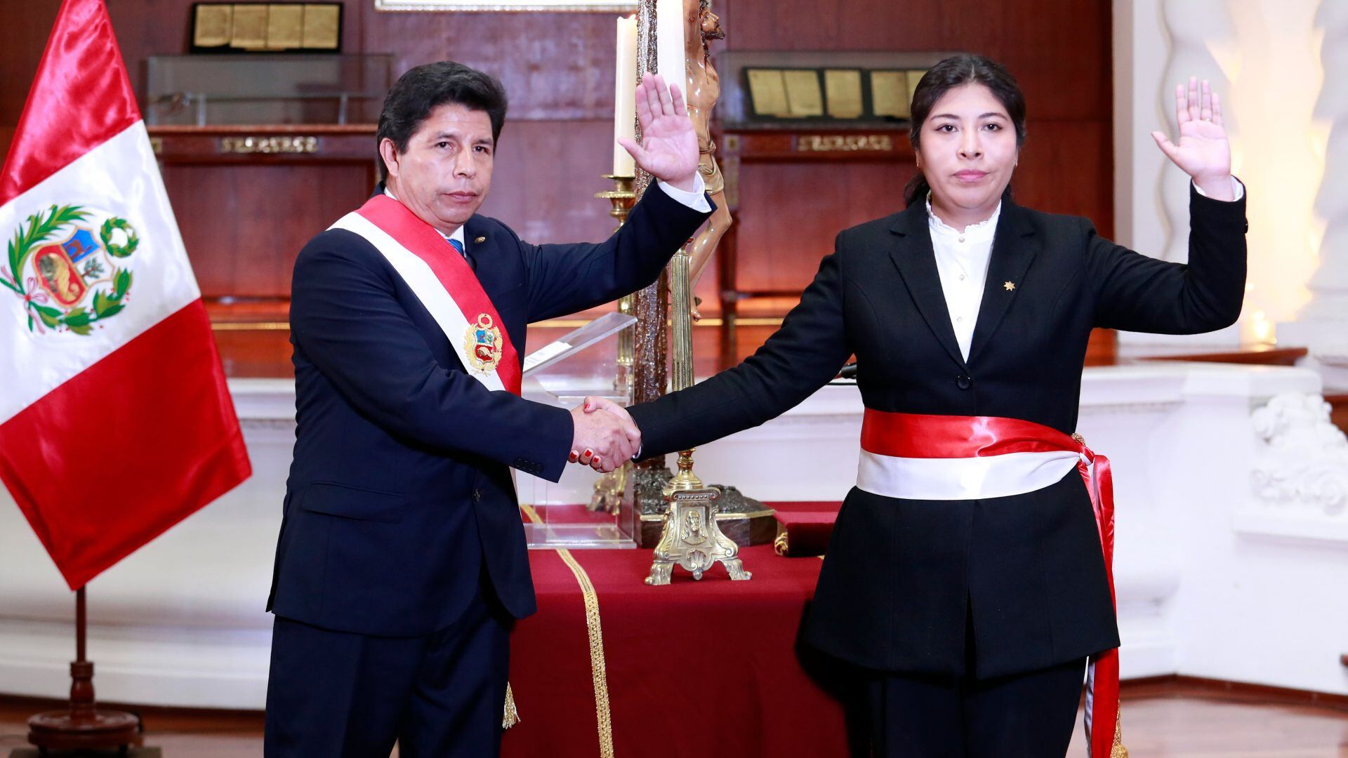 Betssy Chávez Perfil Y Hoja De La Nueva Presidenta Del Consejo De Ministros Infobae 1602