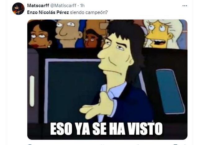 memes estudiantes vélez