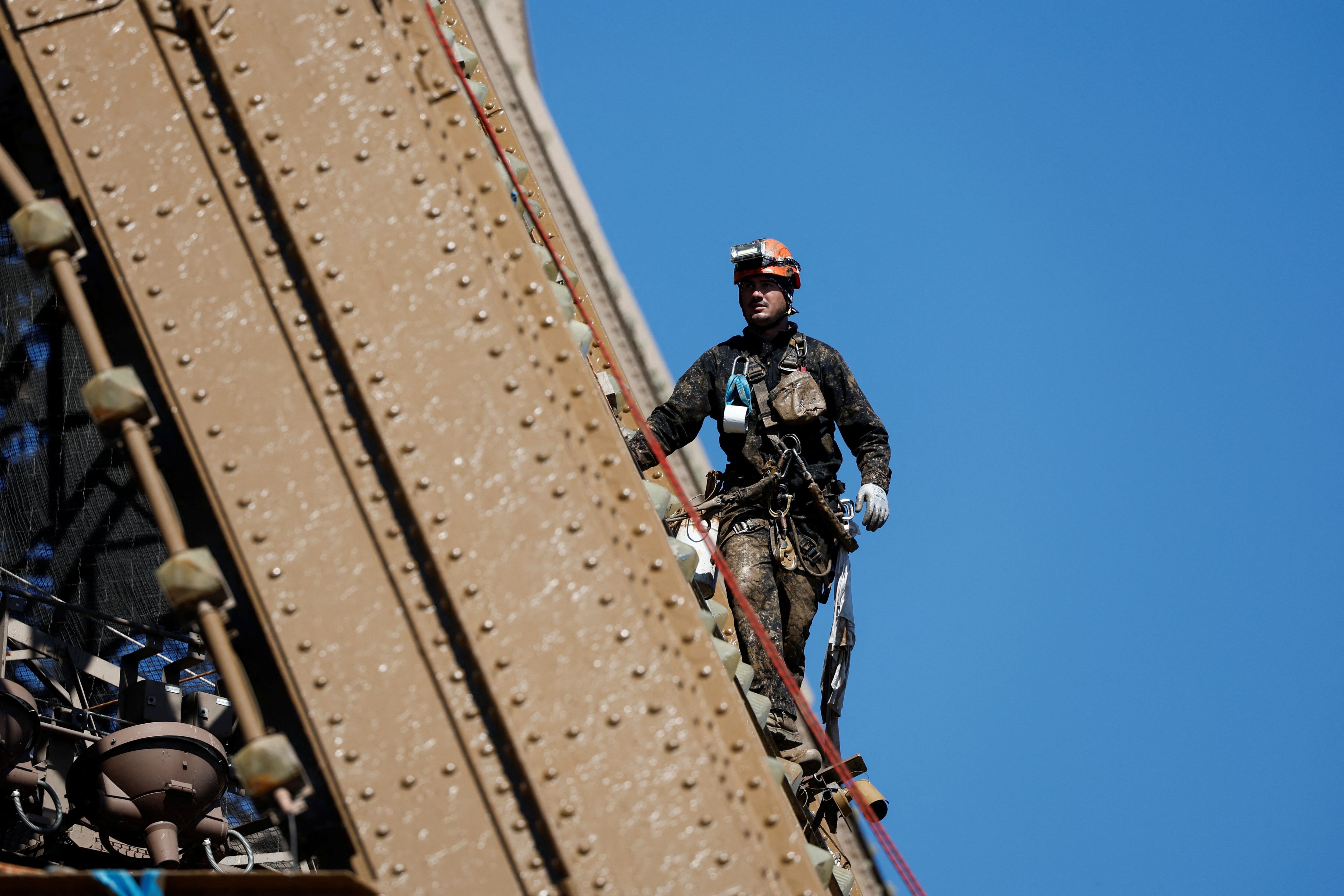 La Torre Eiffel de París padece un grave deterioro por corrosión