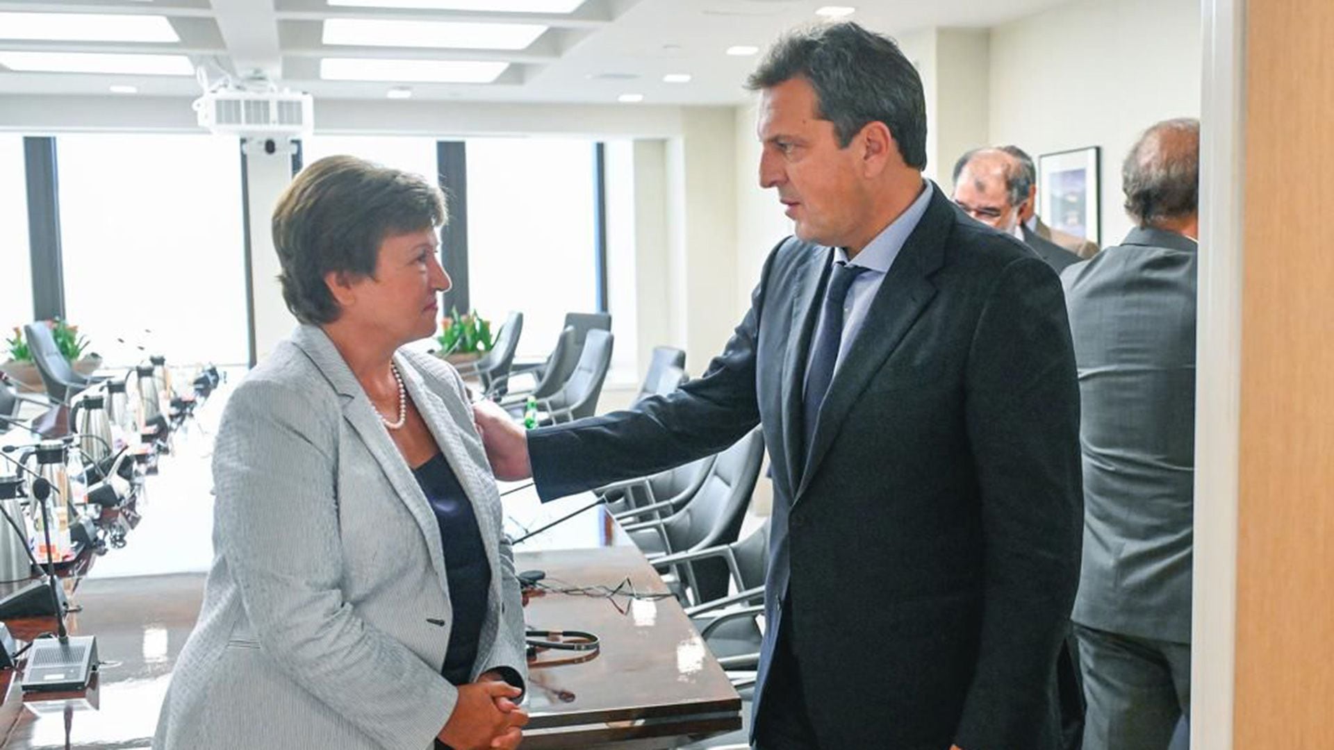 Kristalina Georgieva, la número 1 del FMI, y Sergio Massa