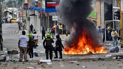 CALI. 28 de abril de 2021. Estas son las imágenes que dejó la jornada de protestas en la ciudad de Cali, en el marco del Paro Nacional convocado en contra de la Reforma Tributaria. (Colprensa-El País)