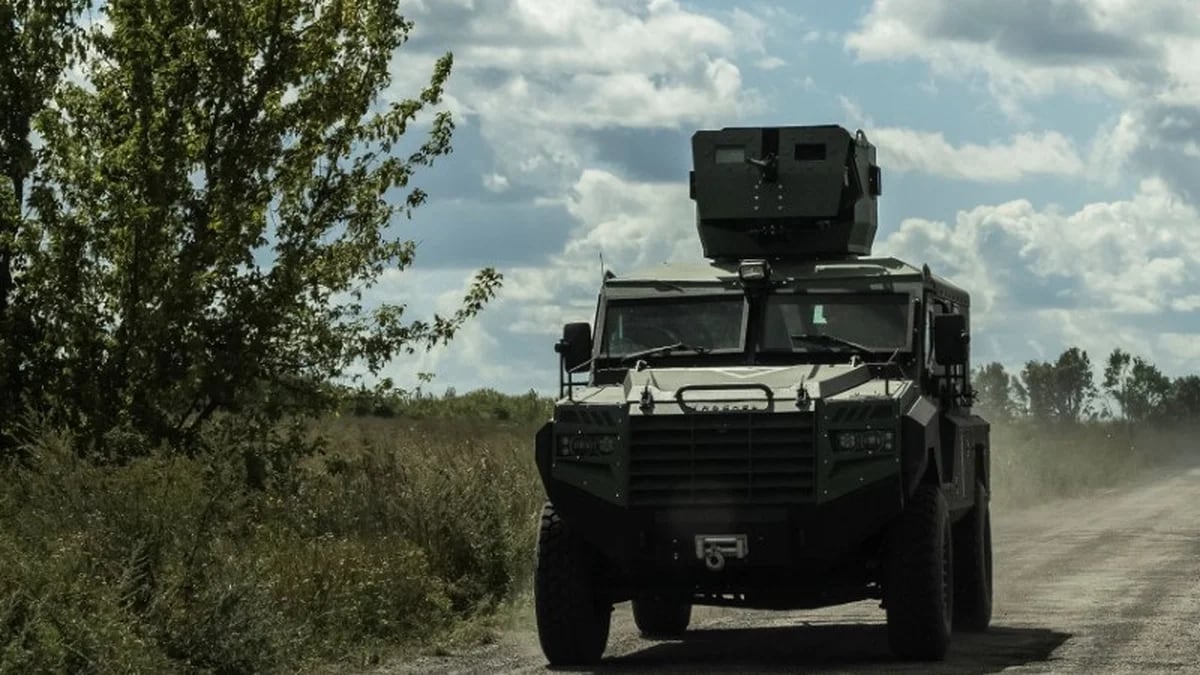 Ofensiva en Kursk: Ucrania lanzó su mayor ataque con drones de largo alcance sobre cuatro aeródromos militares rusos