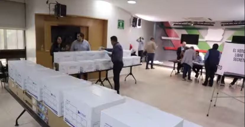 El diputado Rubén Moreira realizó un simulacro de la elección de jueces 

Crédito: Captura de pantalla a video de @rubenmoreirav/ Instagram