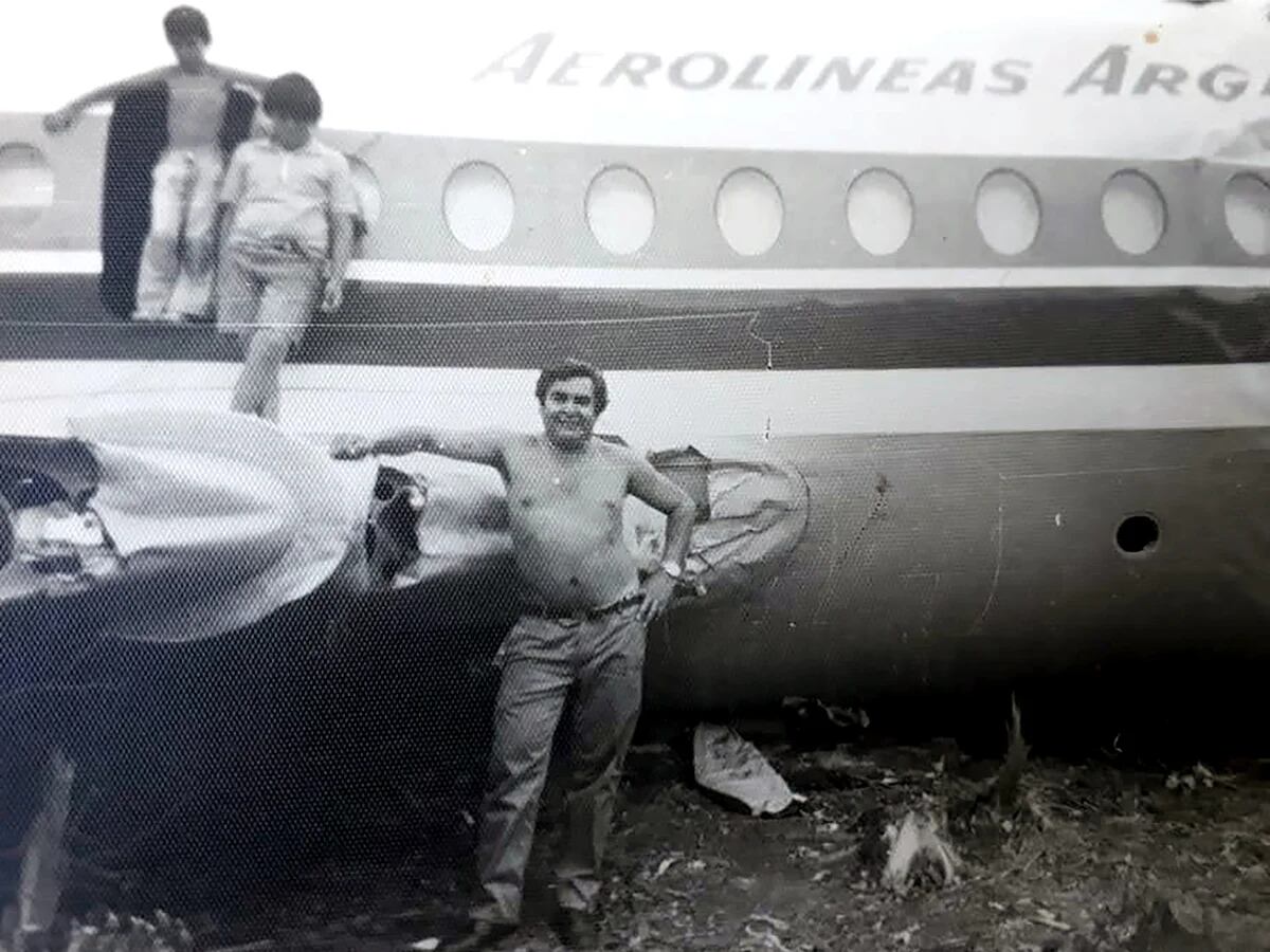 Carlitos Páez, a 50 años del milagro de los Andes: “Allá arriba peleamos  por el derecho a vivir y volver a casa”
