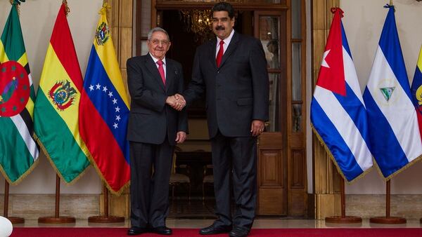 Maduro junto a Raúl Castro (EFE)