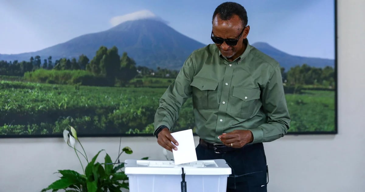 President Paul Kagame leads Rwandan election count with over 99% of vote