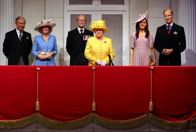 El museo Madame Tussauds en Londres posee figuras de cera sobre la realeza británica (REUTERS/Hannah McKay)