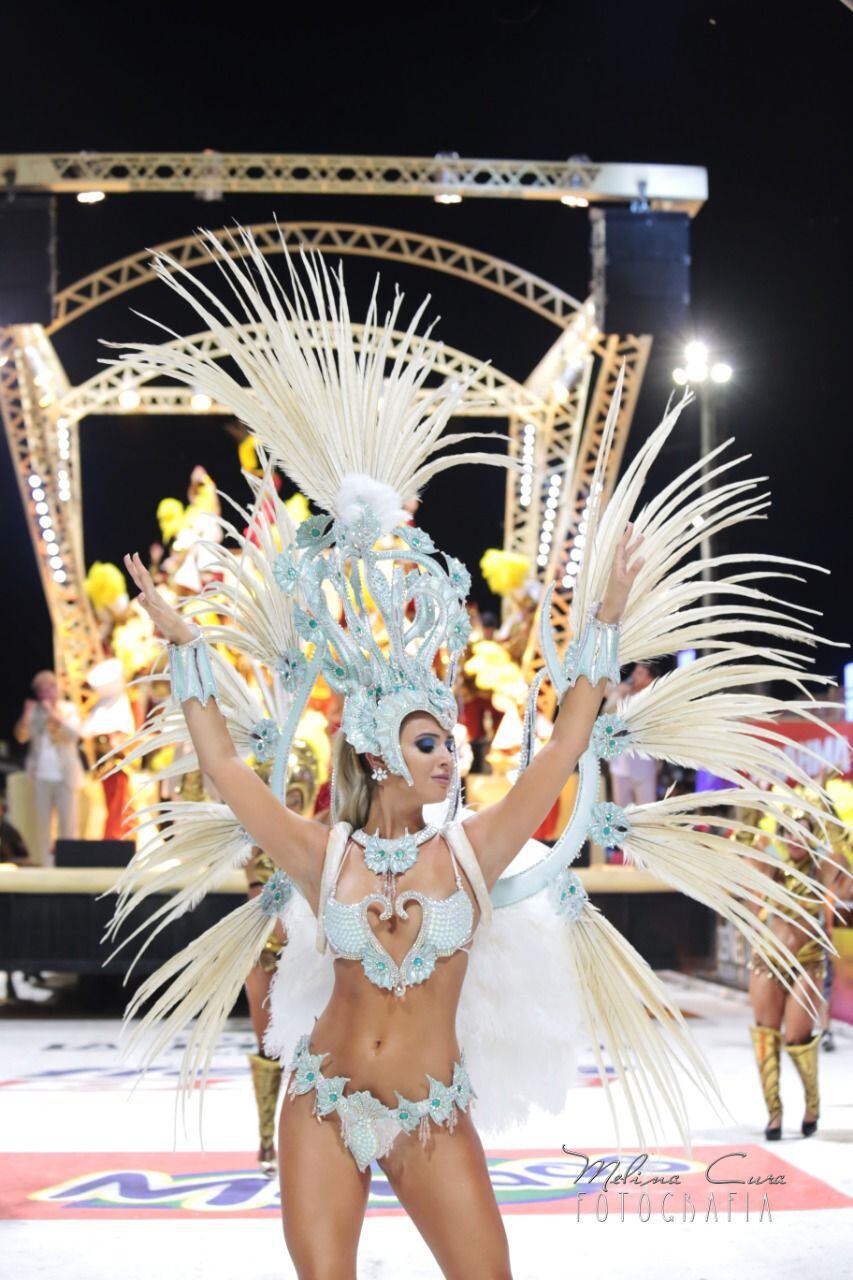 Luciana Figueroa carnaval"