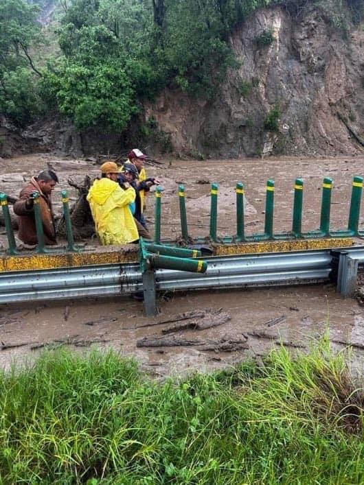 El cierre fue notificado por Caminos y Puentes Federales.