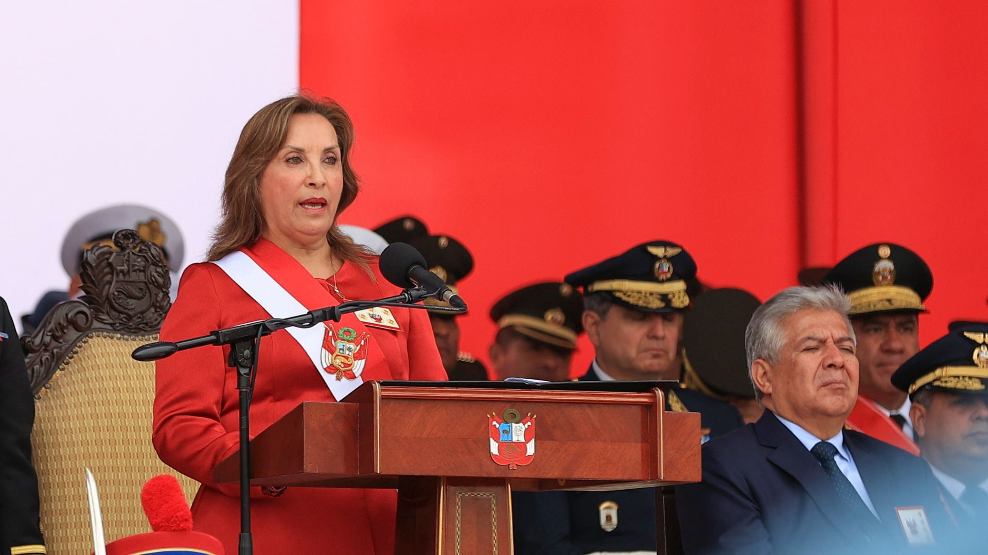 Dina Boluarte a punto de enfrentar su tercera denuncia constitucional por desactivar equipo PNP de apoyo a Eficcop