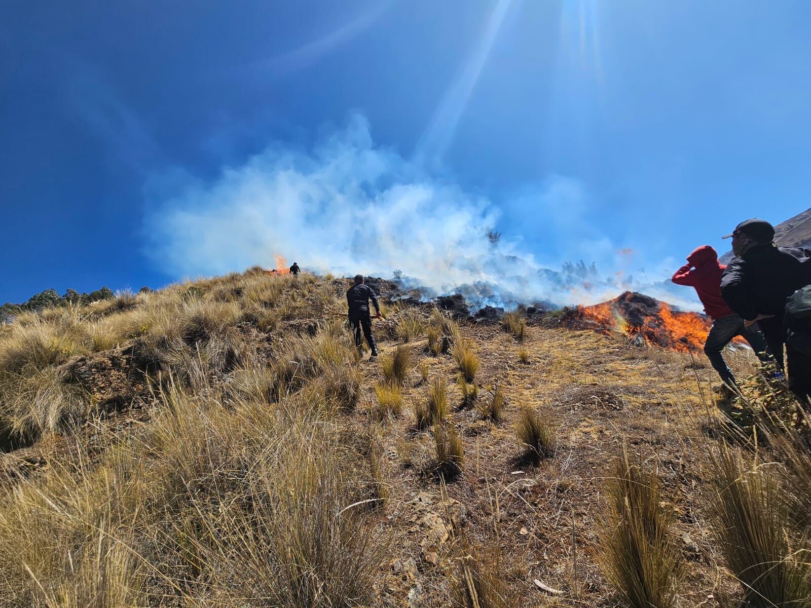 Un incendio forestal se registró en Huancavelica