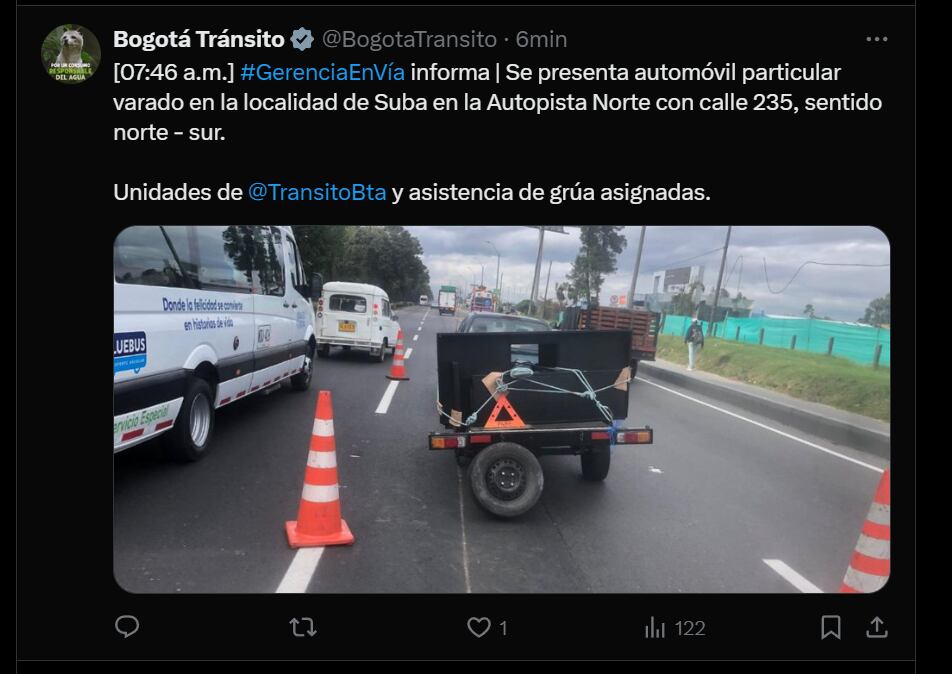 Vehículo de carga perdió una de sus ruedas en la autopista Norte - crédito Tránsito Bogotá