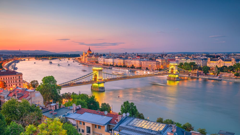 El Danubio en Budapest, Hungría (ShutterStock).