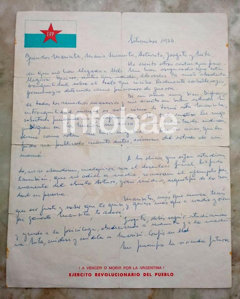 Una de las cartas que recibió la familia que llegaban a la vivienda familiar o a familiares cercanos