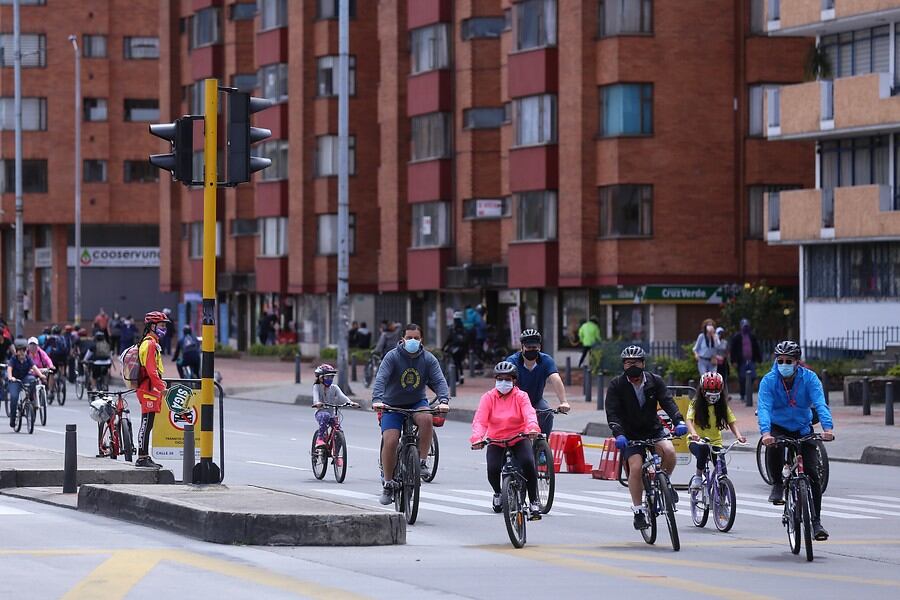 FOTO DE REFERENCIA. Los delincuentes movilizaron las bicicletas hurtadas en motos y, algunos, se fueron a bordo de las mismas. Foto: Colprensa