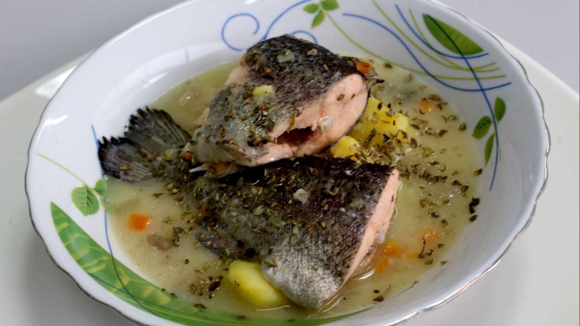 Caldo pescado - colágeno - nutrición - receta - Perú -  historias - 16 septiembre