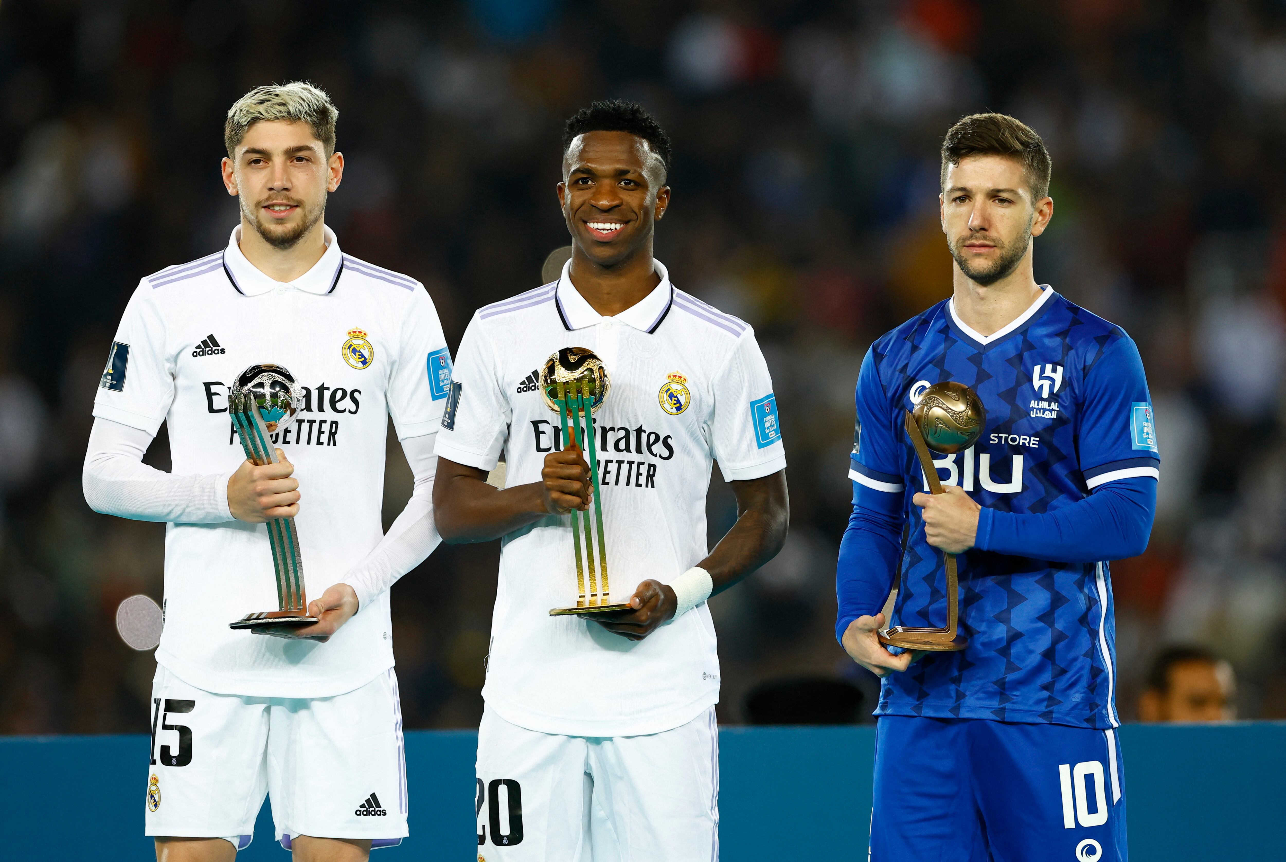 Federico Valverde, Vinicius Junior y Luciano Vietto fueron los jugadores destacados del Mundial de Clubes de 2022. Foto: Reuters/Andrew Boyers