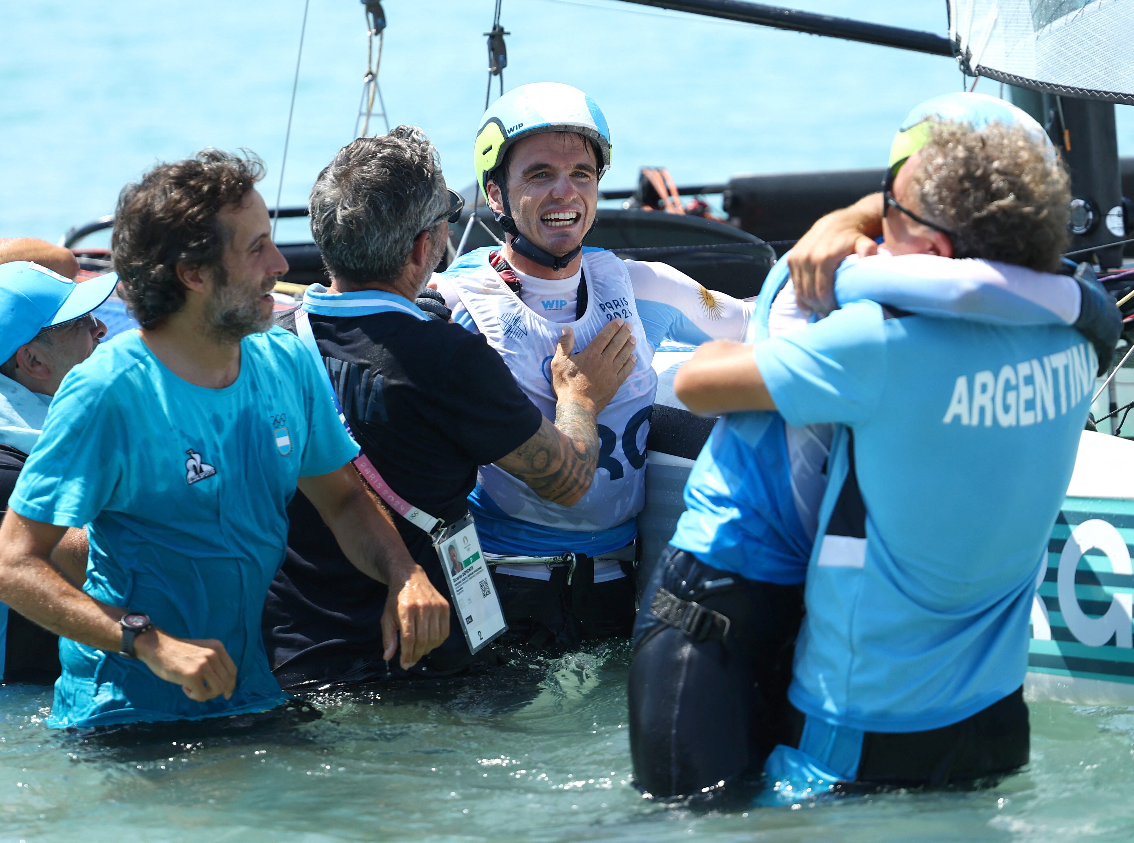 La celebración de los argentinos luegos de colgarse la medalla de plata (Foto: Reuters/Luisa Gonzalez)