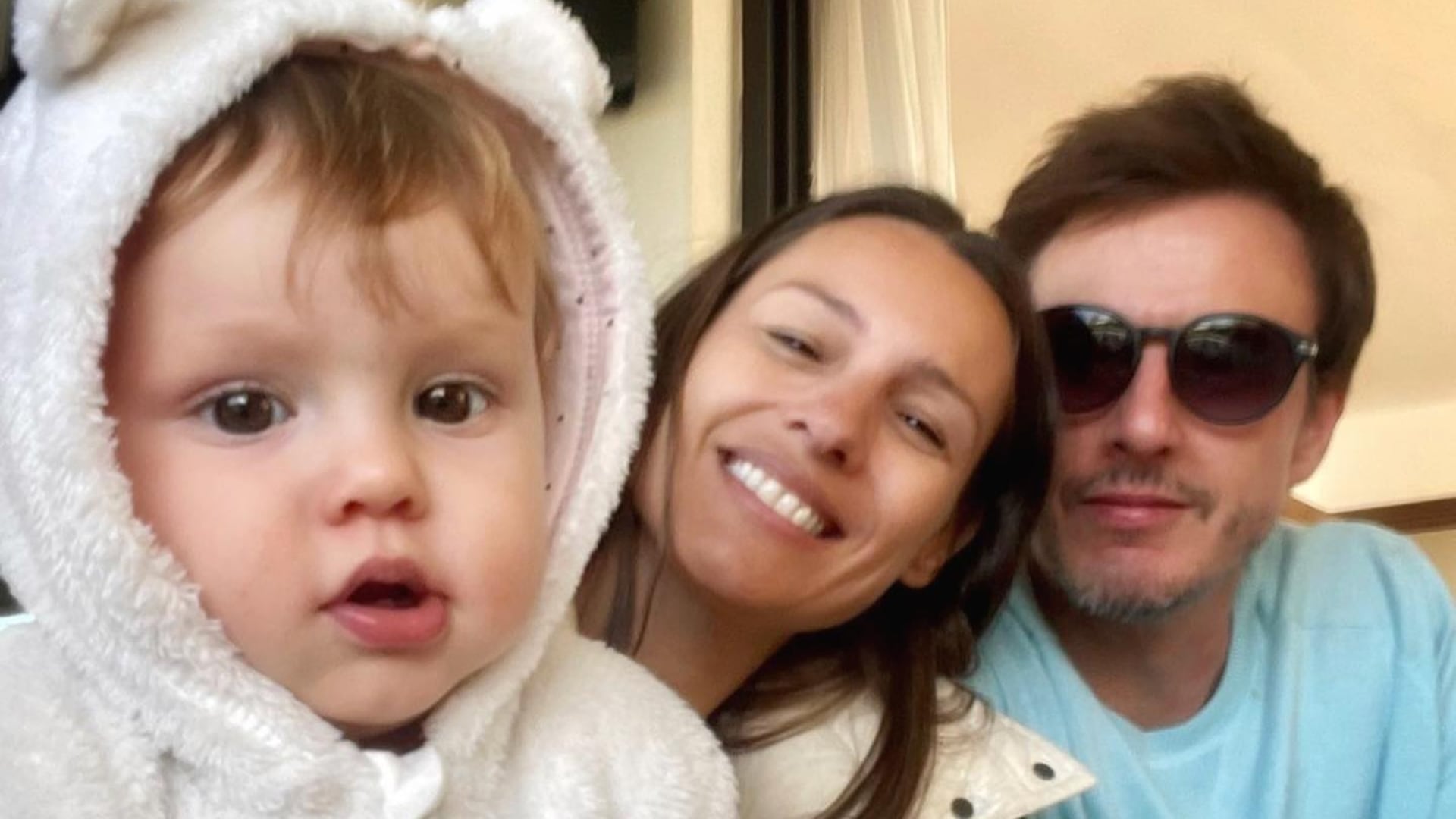 Pampita y Roberto García Moritán con su hija Ana