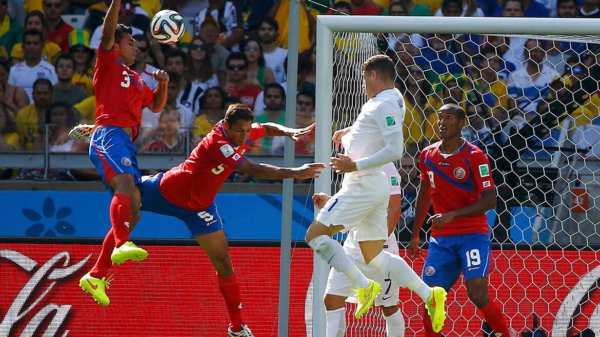 Los ticos se convirtieron en el caballo negro de Brasil 2014 tras una gran actuación de su capitán Keylor Navas. (Reuters)