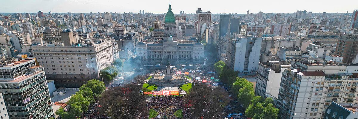 marcha universitario  en formato bomba chata