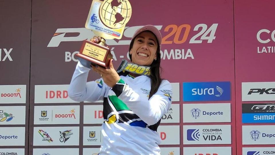 Mariana Pajón se quedó con la victoria en los Panamericanos de BMX celebrados en Bogotá - crédito @marianapajon/Instagram