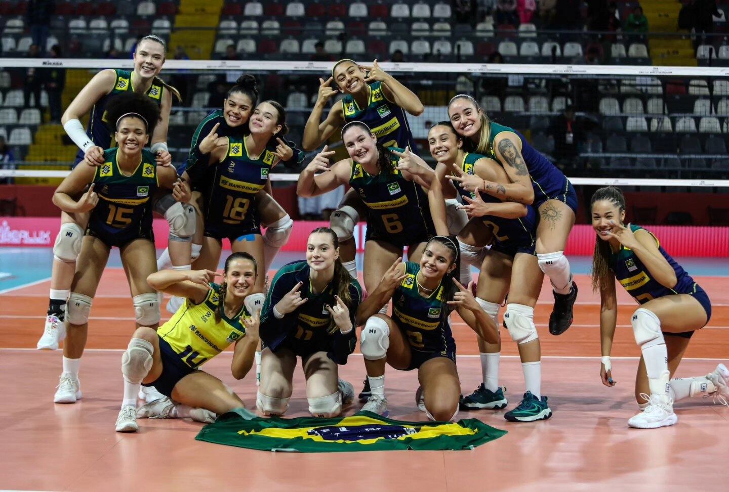 Brasil venció a México en los playoffs del Mundial Sub 17 de vóley.