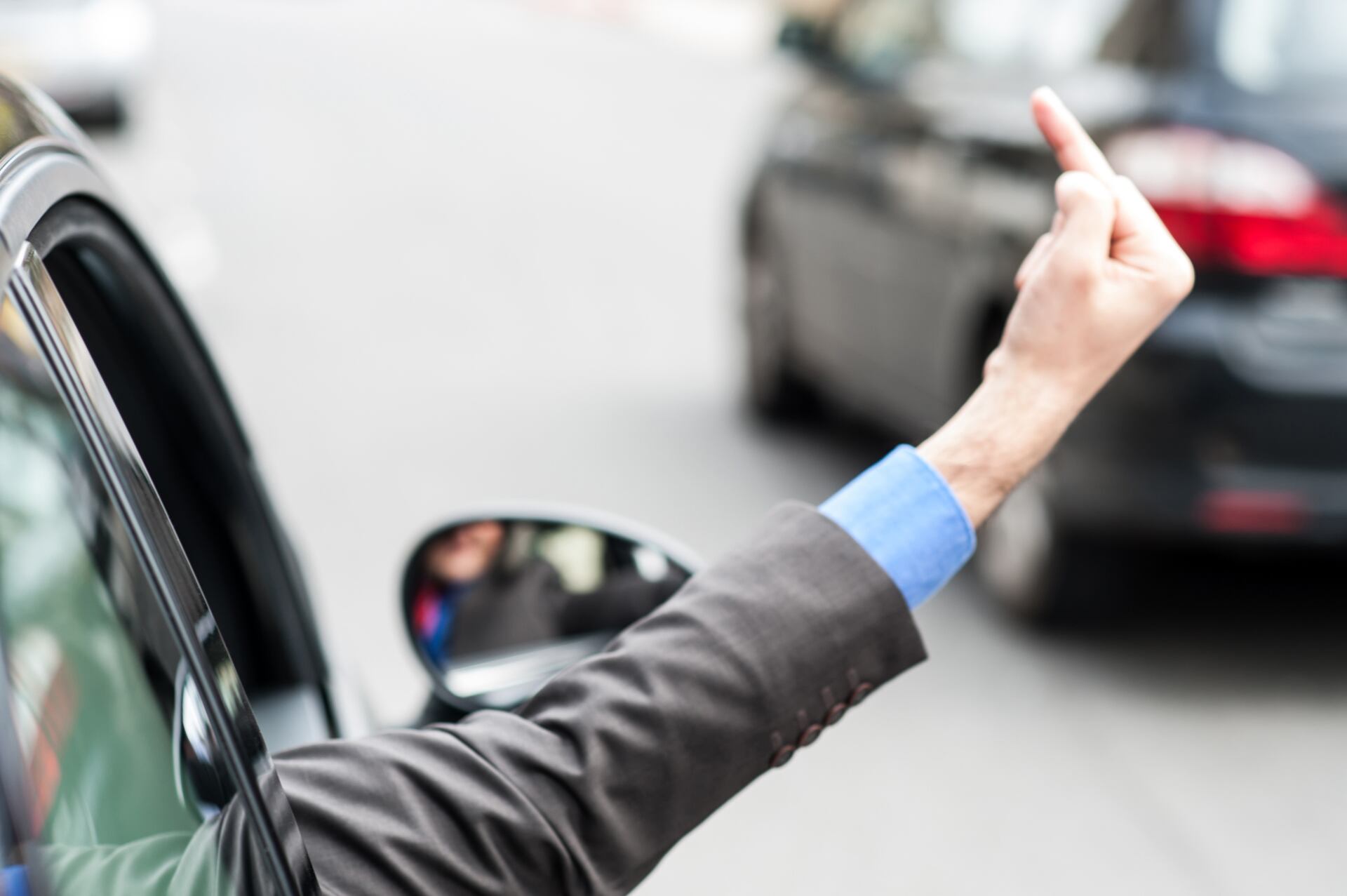 Episodios de ira al volante podrían desencadenar problemas cardiovasculares de no controlarse - crédito iStock