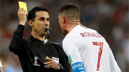 César Ramos, el árbitro del Perú vs Argentina que tuvo fuerte cruce con Cristiano Ronaldo y debutó con polémicas en la Copa América 2024