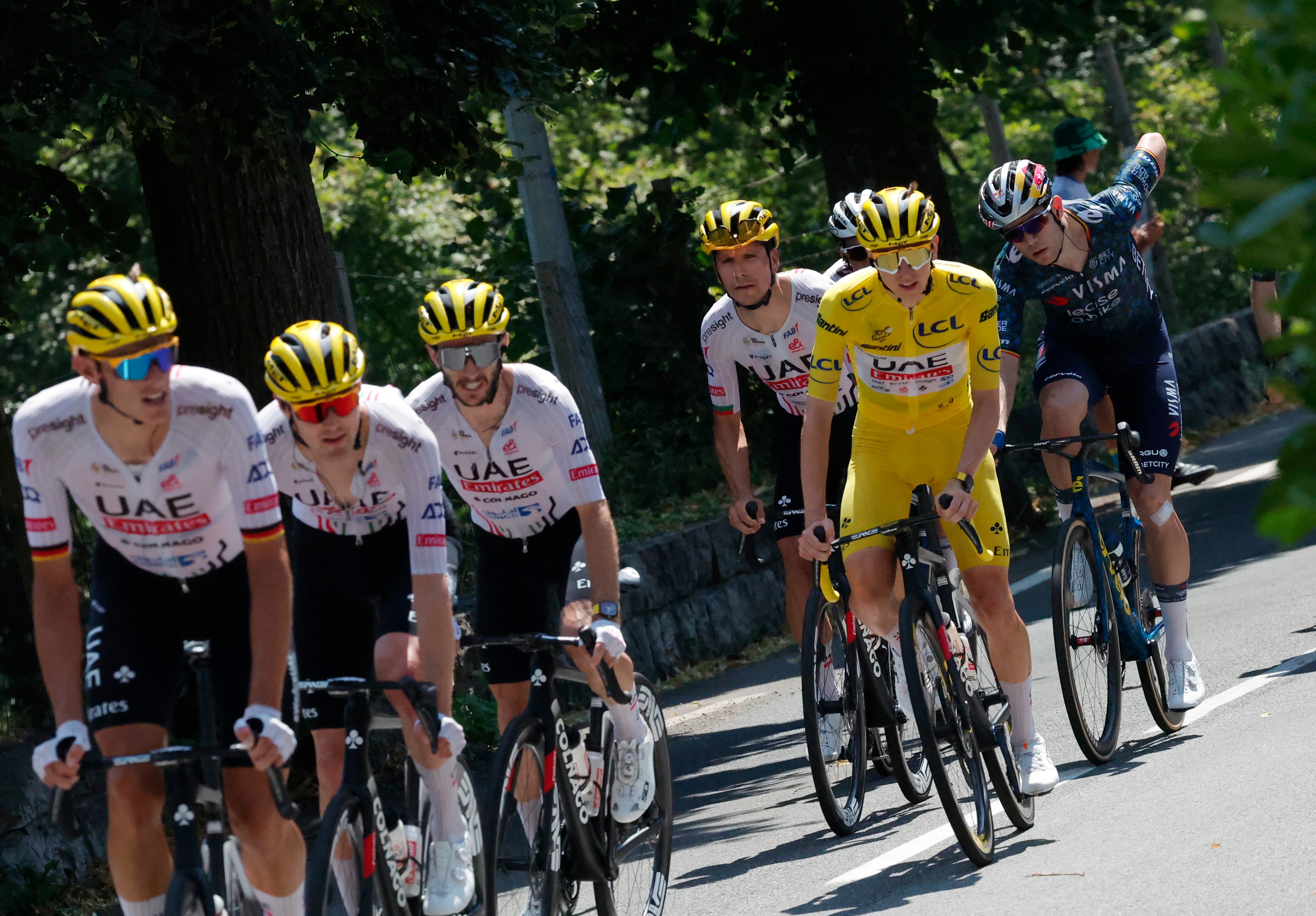 Tadej Pogacar es el líder actual del Tour de Francia-crédito Stephane Mahe/REUTERS