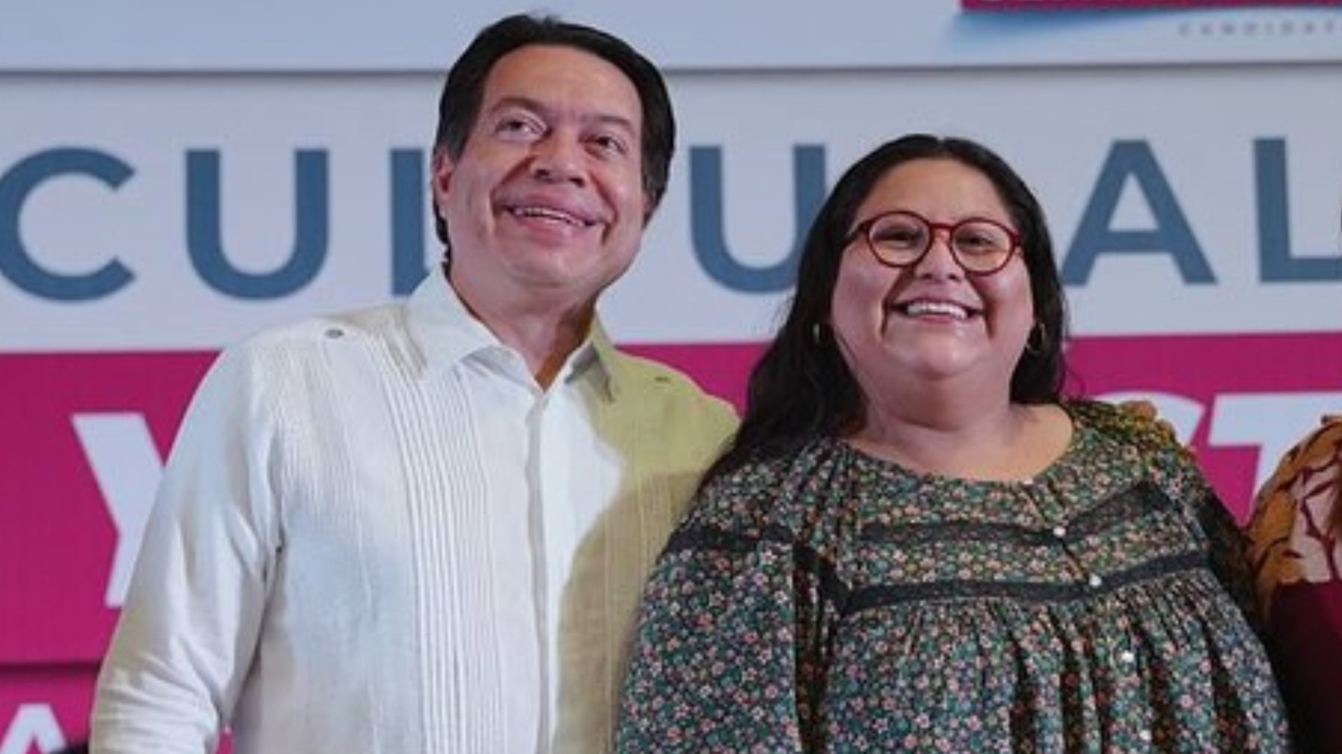 Foto de Mario Delgado y Citlalli Hernández, dirigentes de Morena