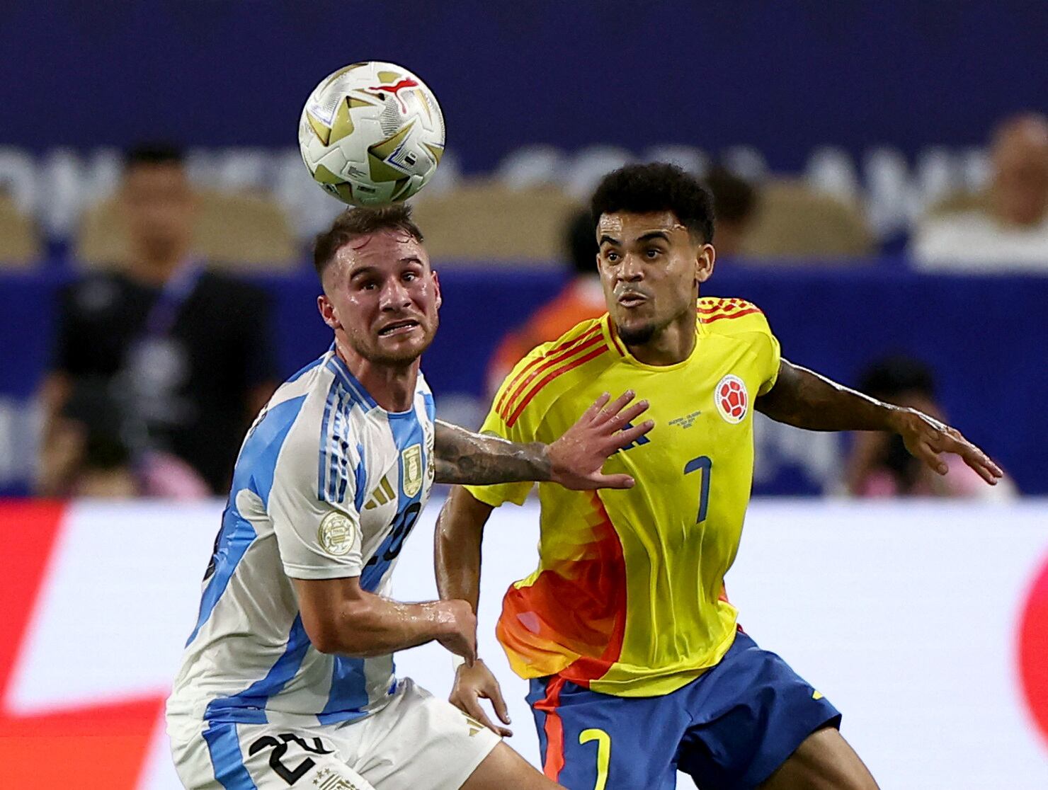 Alexis Mac Allister y Luis Diaz durante la final de la Copa América 2024 - crédito Agustin Marcarian / REUTERS 