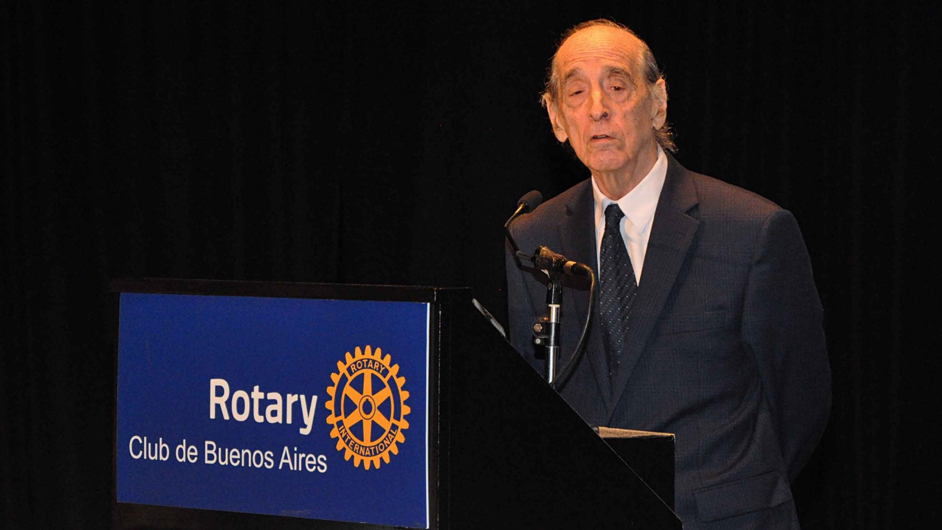 Ricardo Arriazu Rotary Club