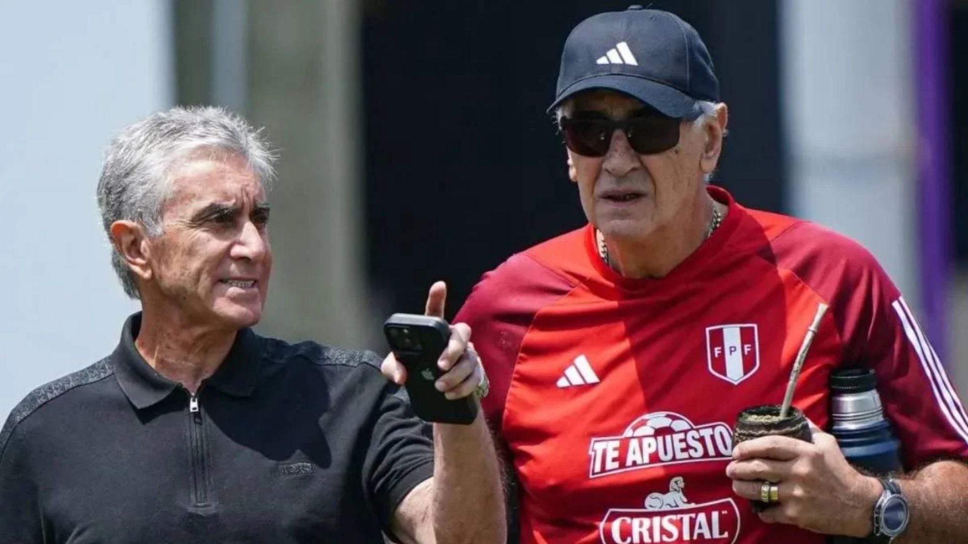 Nolberto Solano comparó relación de Juan Carlos Oblitas con Ricardo Gareca y Jorge Fossati.