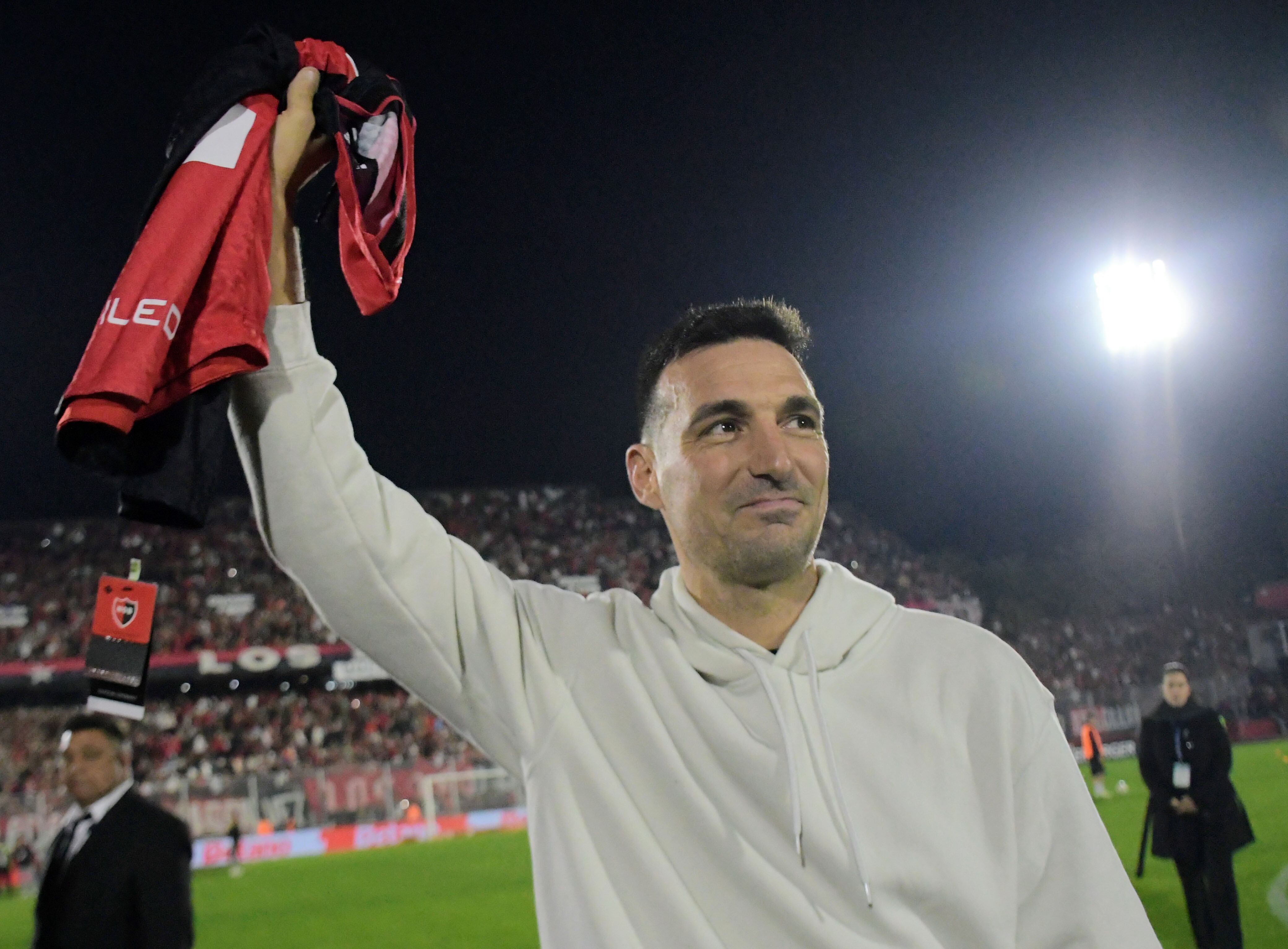 El homenaje de Newell's a Lionel Scaloni