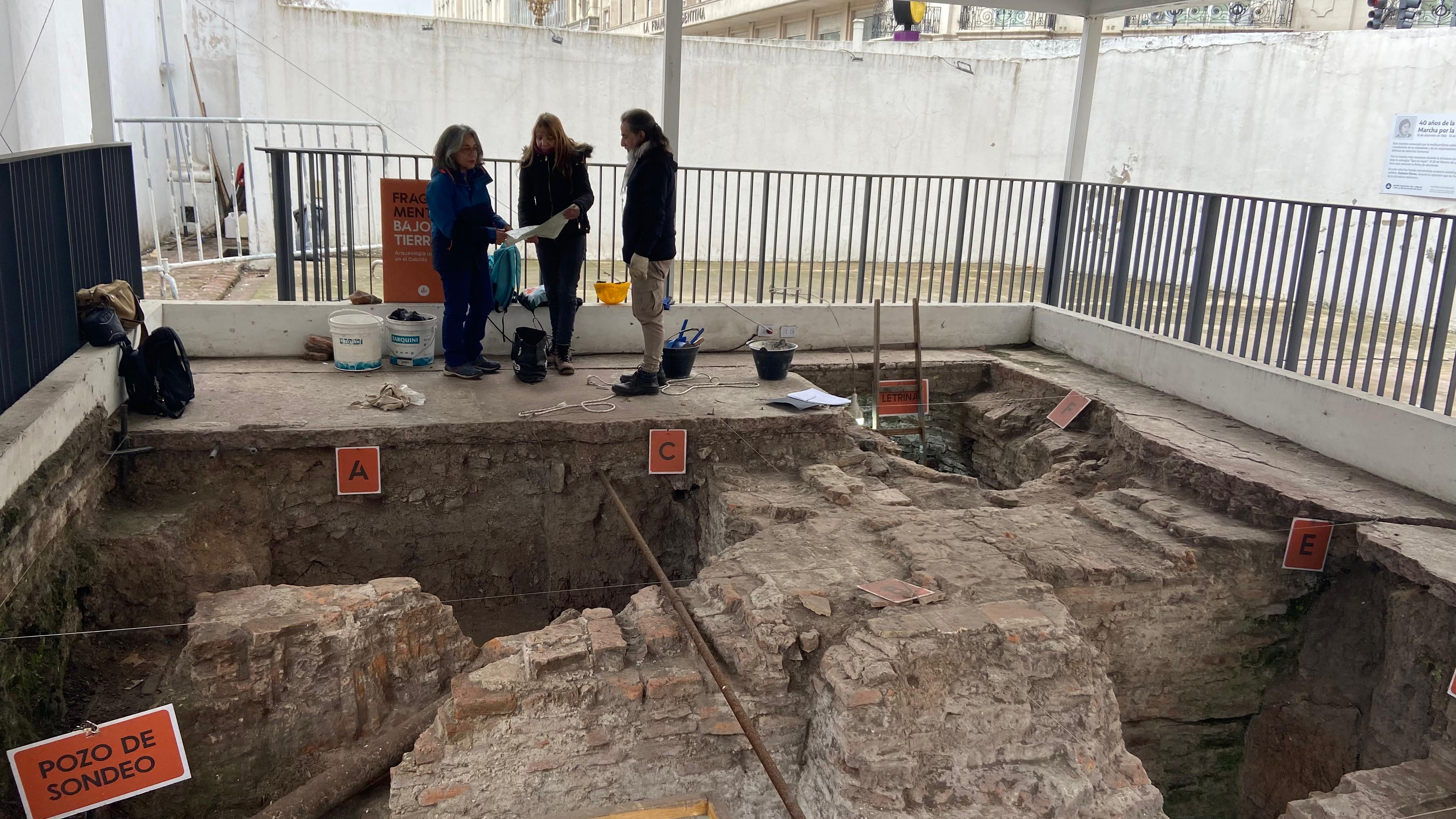 Excavación en el Cabildo de Buenos Aires