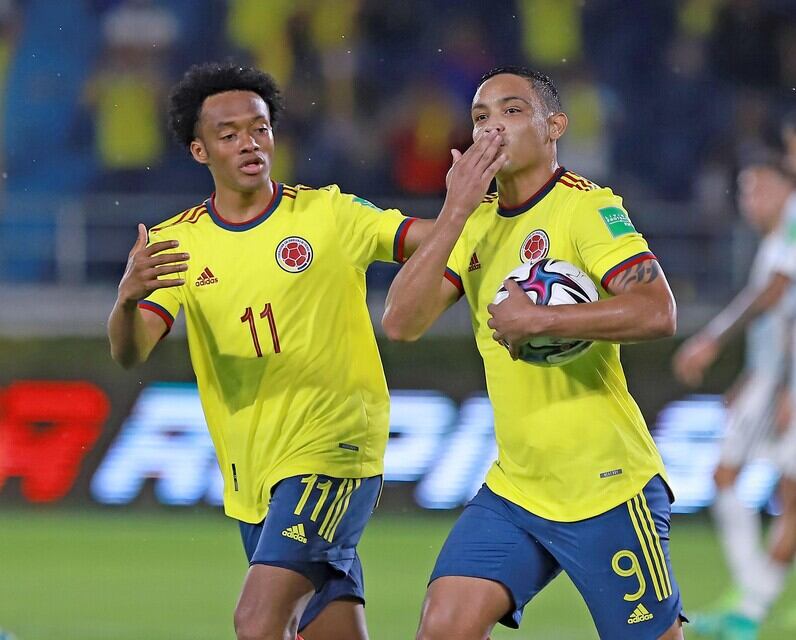 La Selección Colombia de Fútbol de Mayores enfrentó a su similar de Argentina en el estadio Metropolitano de Barranquilla empató 2-2 ante la selección Argentina con goles de Luis Muriel y Miguel Borja. crédito-Cortesía FCF (Colprensa)