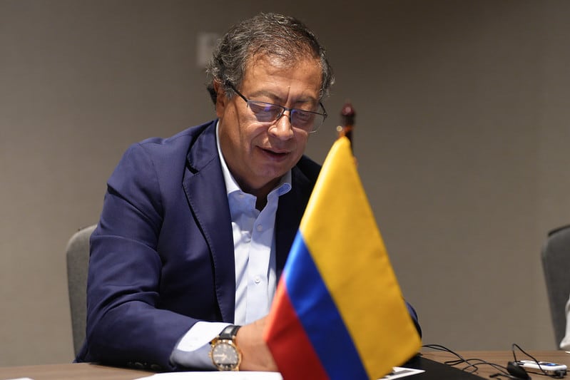 Desde Estados Unidos, Gustavo Petro pidió a la comunidad colombiana ser gestores de un bloque socio político de latinos, afros y árabes