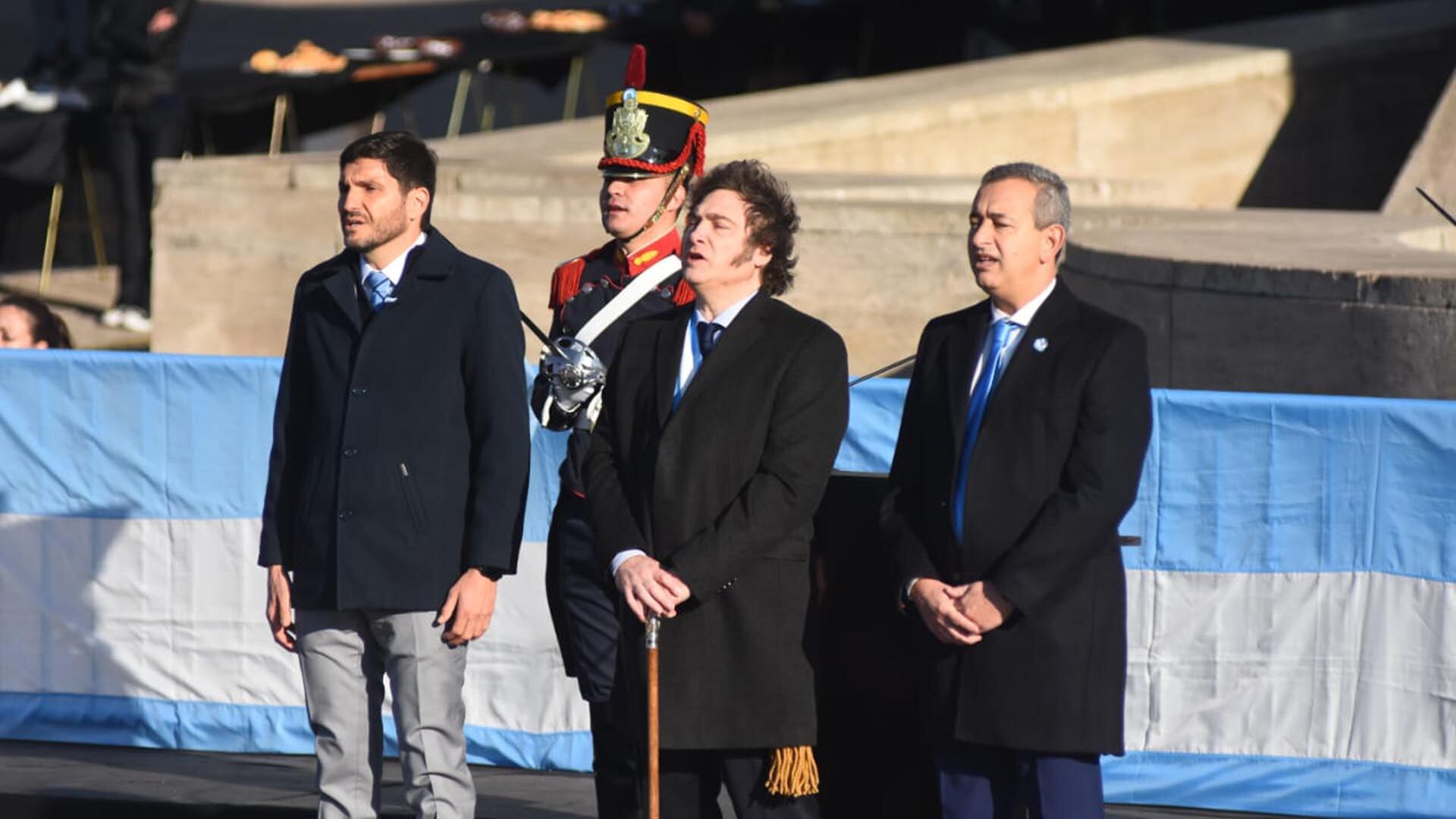 javier milei en rosario acto por el día de la bandera