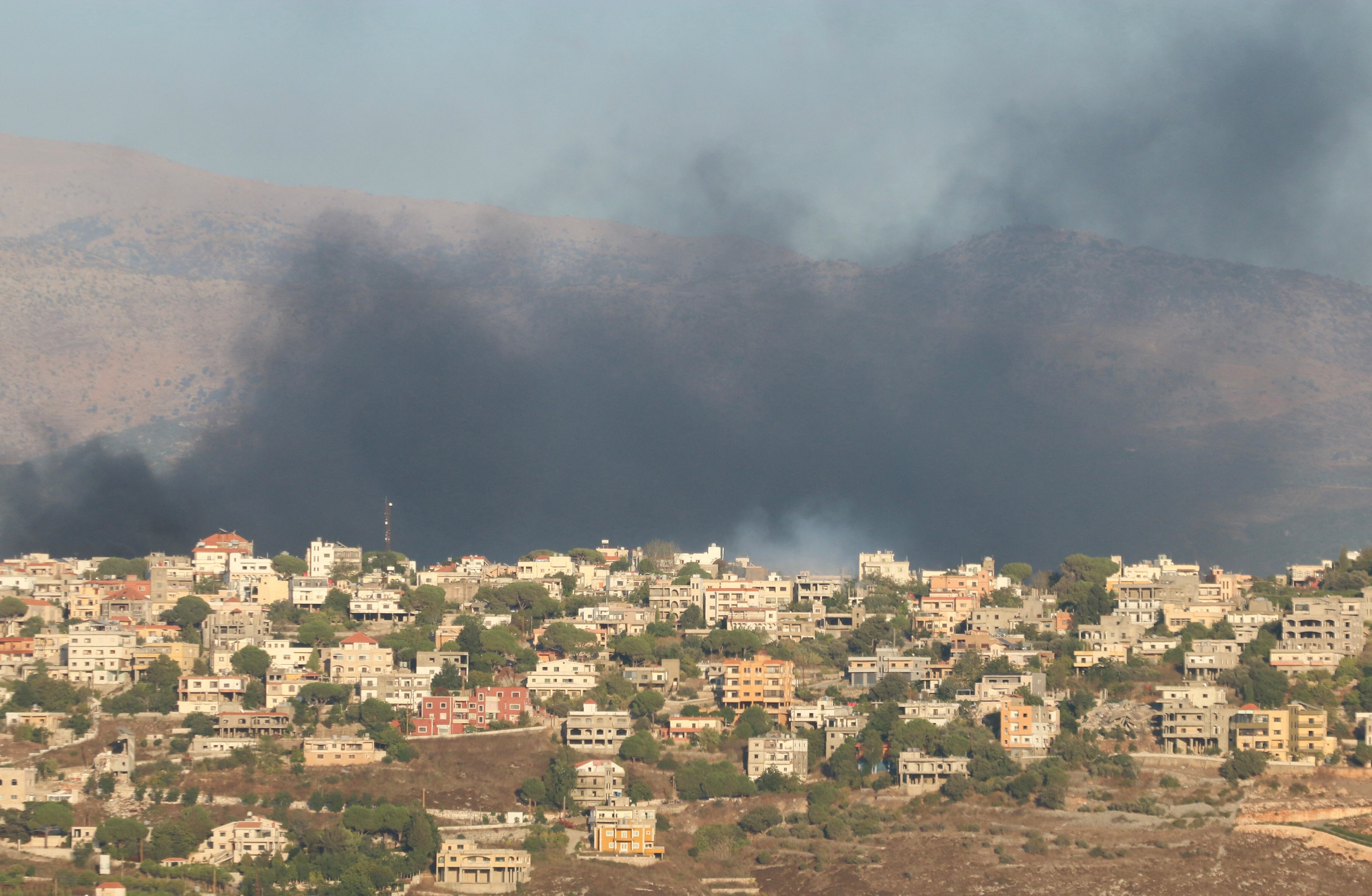 Israel eliminó a un alto comandante de Hezbollah en el Líbano y a otros cinco combatientes de la formación (REUTERS)