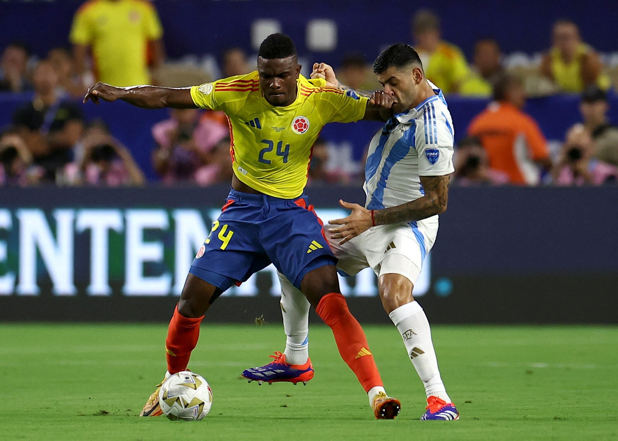 El delantero colombiano habló sobre la final de la Copa América (Reuters)