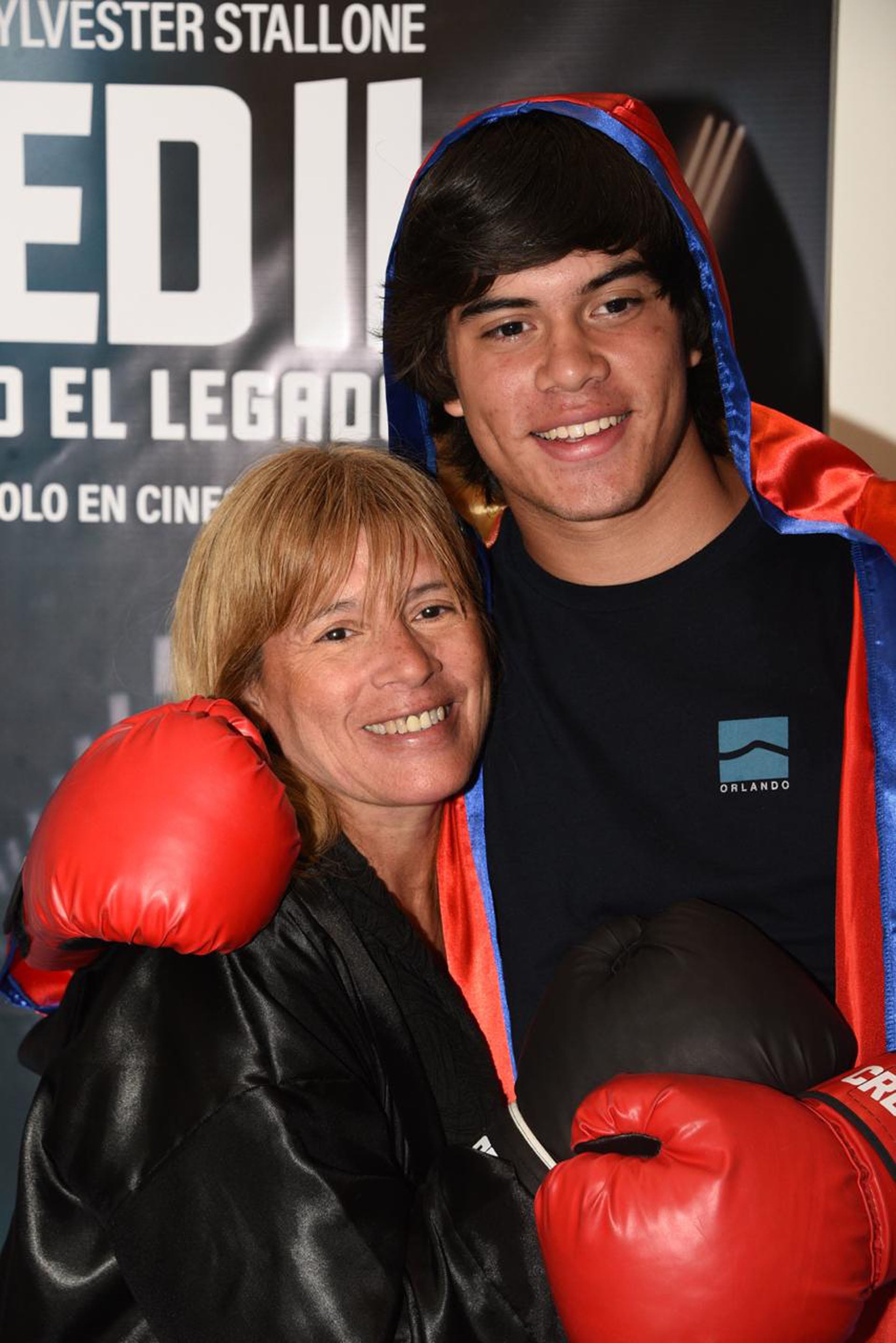 Agustín Monzón con su abuela, Pelusa