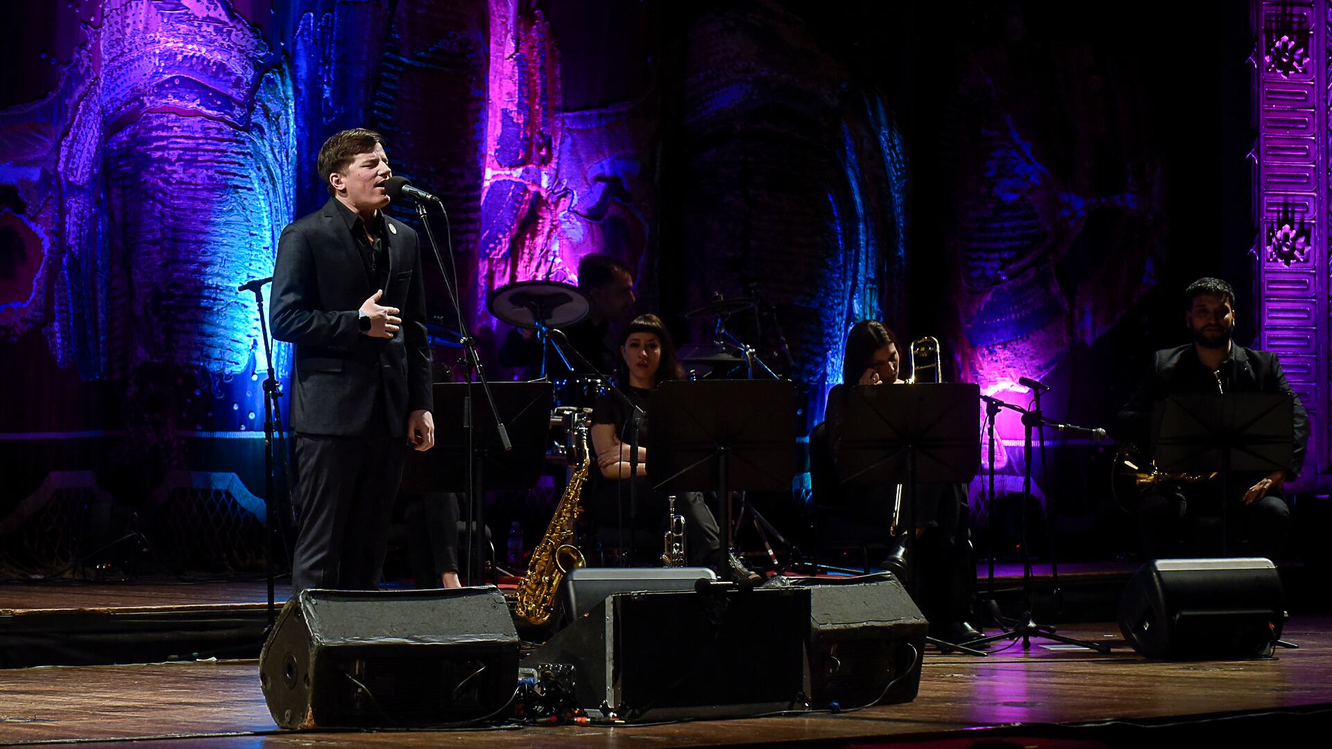 Teatro Colón - Gala de la Cooperadora del Hospital de Niños Dr. Ricardo Gutiérrez celebra su 10º Aniversario